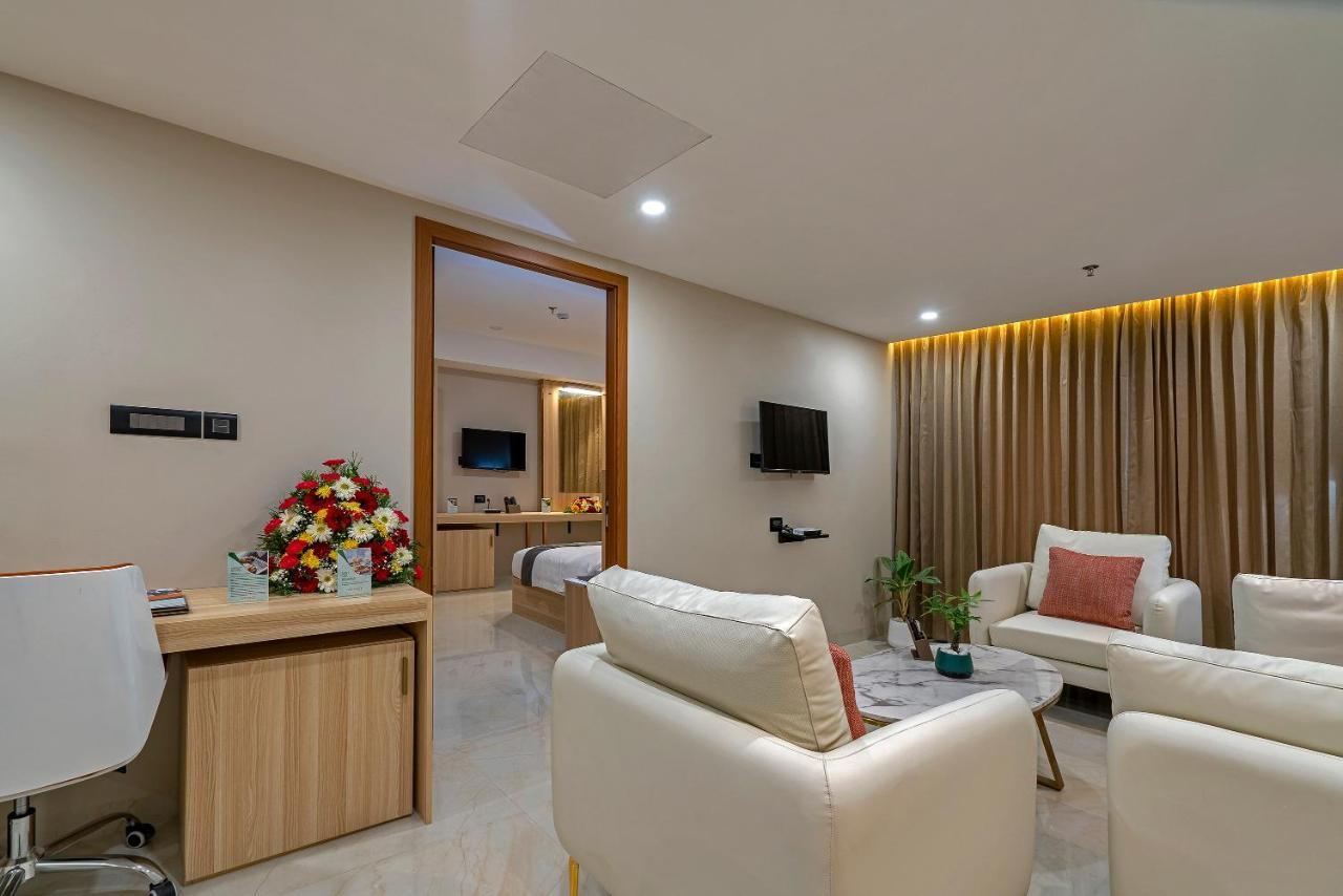 The Port By Jdaniels Hotel Thiruvananthapuram Exterior photo
